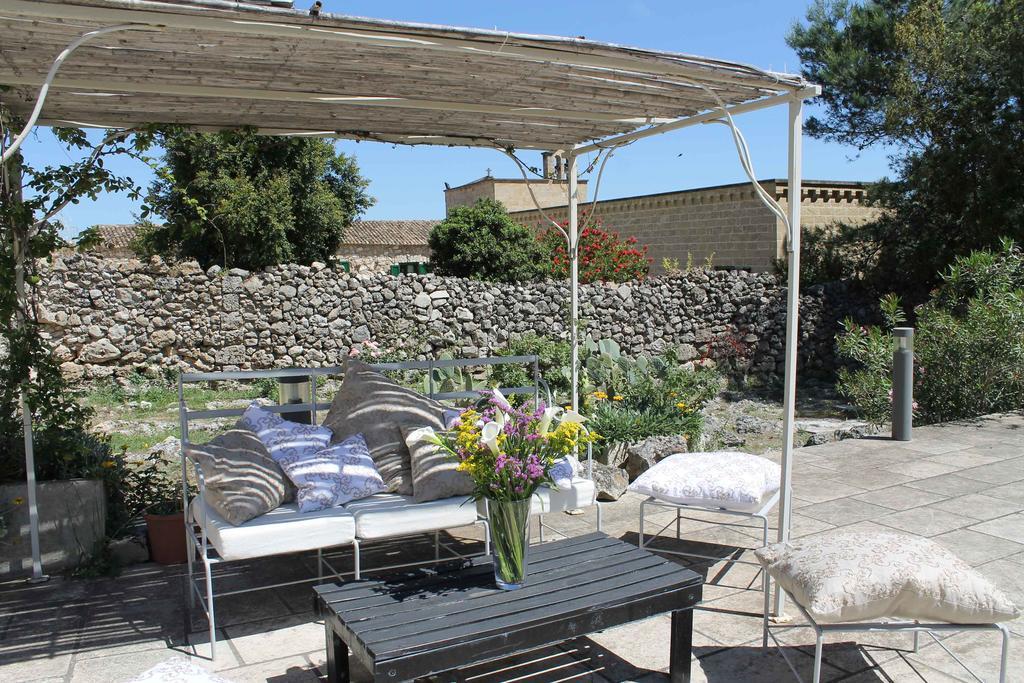 Masseria Pizzofalcone Supersano Exterior photo